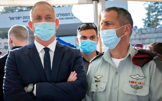 Defense Minister Benny Gantz (L) and IDF Chief of Staff Lt. Gen. Aviv Kohavi in Jerusalem on July 2, 2020. (Olivier Fitoussi/Flash90) Defense Minister Benny Gantz (L) and IDF Chief of Staff Lt. Gen. Aviv Kohavi in Jerusalem on July 2, 2020. (Olivier Fitoussi/Flash90)
