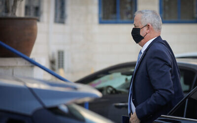 Defense and Justice Minister Benny Gantz at the Justice Ministry in Jerusalem, January 4, 2021. (Olivier Fitoussi/Flash90)