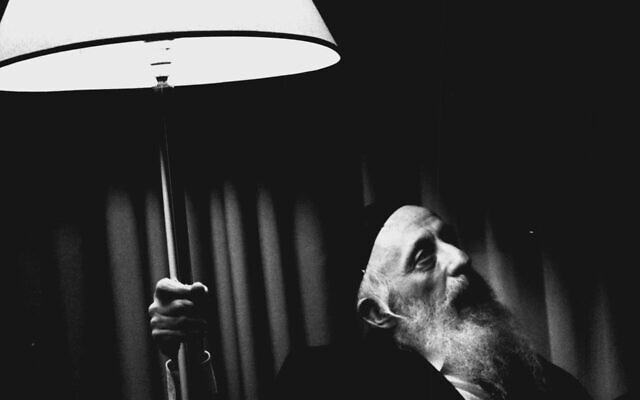 Rabbi Abraham J. Twerski, Hasidic rabbi and psychiatrist specializing in substance abuse, June 19, 1990, (Steve Christo/ Fairfax Media via Getty Images/ JTA) Rabbi Abraham J. Twerski, Hasidic rabbi and psychiatrist specializing in substance abuse, June 19, 1990, (Steve Christo/ Fairfax Media via Getty Images/ JTA)