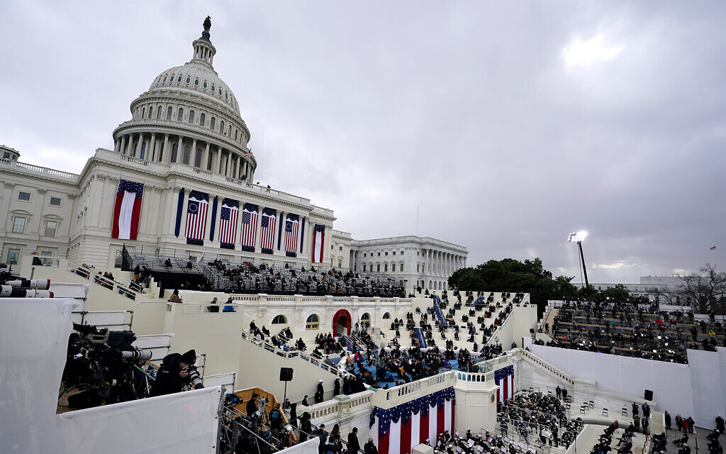 Guests attend the 59th Presidential Inauguration at the US Capitol in Washington, January 20, 2021. (AP Photo/Carolyn Kaster) Guests attend the 59th Presidential Inauguration at the US Capitol in Washington, January 20, 2021. (AP Photo/Carolyn Kaster)