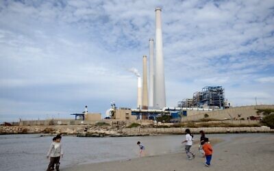 The Orot Rabin power station, seen from the Hadera Stream Park, Hadera, northern Israel, on November 25, 2017. (Gili Yaari/Flash90)