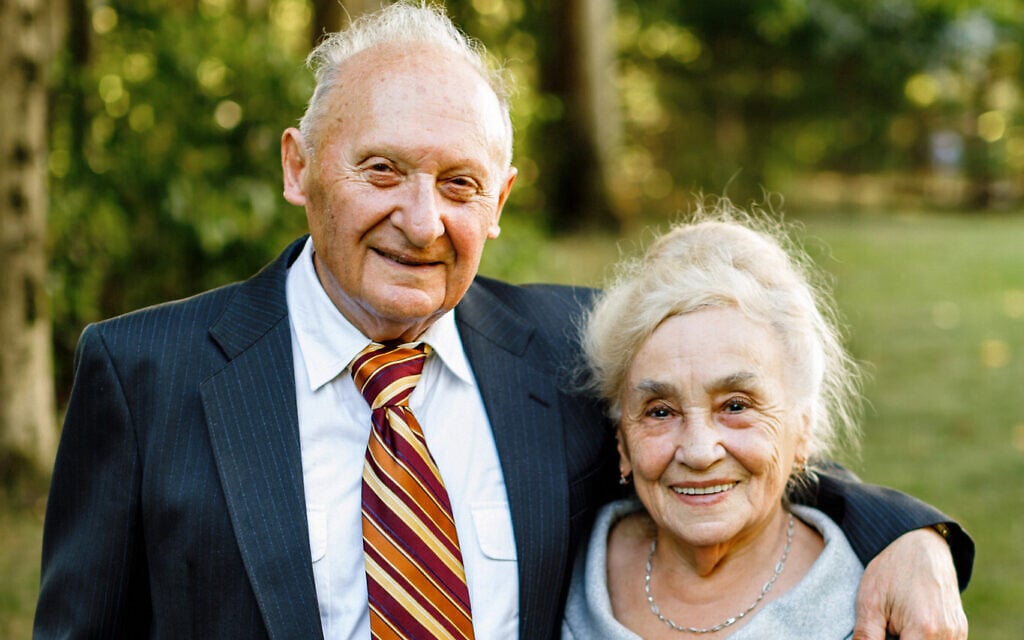 Simon Belenkiy, left, and Sulamif Belenkaya were given monoclonal antibodies to combat COVID-19. (Courtesy)