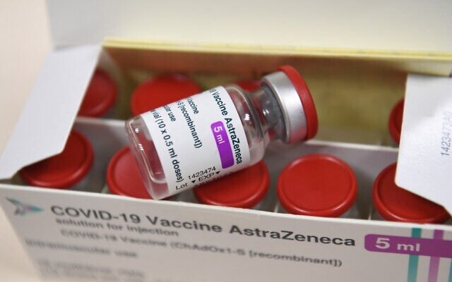 A box containing vials of the AstraZeneca COVID-19 vaccine at the Foch hospital in Suresnes, on the start of a vaccination campaign for health workers with the AstraZeneca/Oxford vaccine, February 6, 2021. (Alain JOCARD / AFP) A box containing vials of the AstraZeneca COVID-19 vaccine at the Foch hospital in Suresnes, on the start of a vaccination campaign for health workers with the AstraZeneca/Oxford vaccine, February 6, 2021. (Alain JOCARD / AFP)