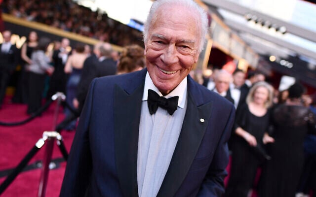 Christopher Plummer arrives at the Oscars on March 4, 2018, in Los Angeles. Plummer, the dashing award-winning actor who played Captain von Trapp in the film “The Sound of Music” and at 82 became the oldest Academy Award winner in history, has died. He was 91. Plummer, the dashing award-winning actor who played Captain von Trapp in the film “The Sound of Music” and at 82 became the oldest Academy Award winner in history, has died. He was 91. Plummer died Friday morning, Feb. 5, 2021, at his home in Connecticut.. (Photo by Charles Sykes/Invision/AP, File) Christopher Plummer arrives at the Oscars on March 4, 2018, in Los Angeles. Plummer, the dashing award-winning actor who played Captain von Trapp in the film “The Sound of Music” and at 82 became the oldest Academy Award winner in history, has died. He was 91. Plummer, the dashing award-winning actor who played Captain von Trapp in the film “The Sound of Music” and at 82 became the oldest Academy Award winner in history, has died. He was 91. Plummer died Friday morning, Feb. 5, 2021, at his home in Connecticut.. (Photo by Charles Sykes/Invision/AP, File)