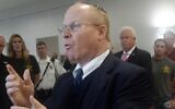 Attorney David Schoen speaks to the media, January 6, 2016. (Joe Cavaretta/South Florida Sun-Sentinel via AP)