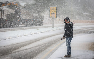 Snow in Tzfat, northern Israel, February 17, 2021 (David Cohen/Flash90)