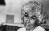 Prominent Egyptian feminist Nawal Saadawi, July 2, 1985. (AP Photo/Paola Crociani, File)