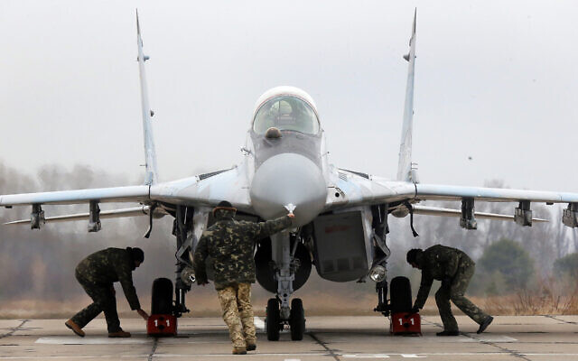 A Ukrainian MIG-29 fighter jet is parked at the Vasilkov air base outside outside Kiev, Ukraine, November 23, 2016. (Efrem Lukatsky/AP) A Ukrainian MIG-29 fighter jet is parked at the Vasilkov air base outside outside Kiev, Ukraine, November 23, 2016. (Efrem Lukatsky/AP)