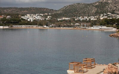 Illustrative: An empty hotel beach near Athens, March 20, 2021. (AP Photo/Yorgos Karahalis)