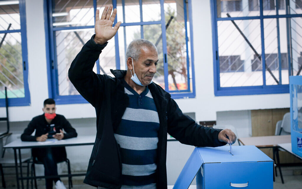 An Israeli cast his vote in the general election, in Kafr Manda, northern Israel, on March 23, 2021. (Jamal Awad/FLASH90) An Israeli cast his vote in the general election, in Kafr Manda, northern Israel, on March 23, 2021. (Jamal Awad/FLASH90)