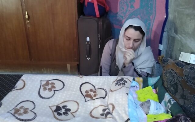 Hena, a Yazidi newborn from Sinjar, waits in a Duhok hospital for permission to enter Israel for life-saving heart surgery. (Shevet Achim) Hena, a Yazidi newborn from Sinjar, waits in a Duhok hospital for permission to enter Israel for life-saving heart surgery. (Shevet Achim)