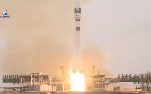 Screen capture from video of a rocket that launched three Israeli nanosatellites from Kazahkstan, March 22, 2021. (Twitter) Screen capture from video of a rocket that launched three Israeli nanosatellites from Kazahkstan, March 22, 2021. (Twitter)