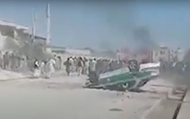 Illustrative: Violence in the Saravan border area of Sistan-Baluchistan Province, Iran, February 2021. (YouTube) Illustrative: Violence in the Saravan border area of Sistan-Baluchistan Province, Iran, February 2021. (YouTube)