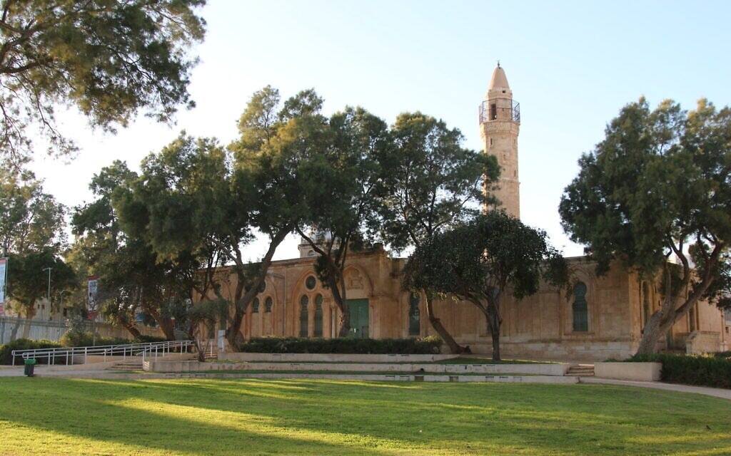 The Museum of Islam and the Far East is housed in a former mosque in Beersheba. (Shmuel Bar-Am)