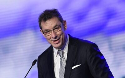 Pfizer CEO Albert Bourla talks during a press conference after a visit to oversee the production of the Pfizer-BioNtech vaccine at the factory of US pharmaceutical company Pfizer, in Puurs, Belgium, on April 23, 2021. (JOHN THYS / POOL / AFP)