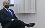 Prime Minister Benjamin Netanyahu in the Jerusalem District Court for the evidentiary stage of his corruption trial, April 5, 2021. (Oren Ben Hakoon/Pool)