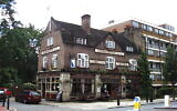 The Carlton Tavern seen before it was demolished in 2015 (CC BY-SA Oxyman/Wikimedia commons)