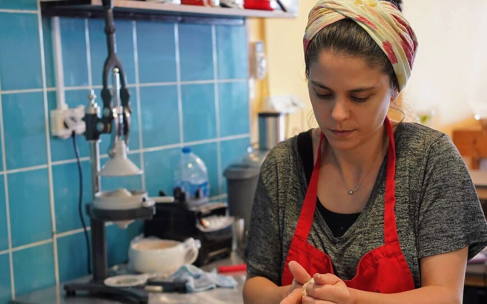 Ariel Pollock Star makes bagels for her small business, Little City Bagels, which is part of the baking collaborative she launched, Lehem Zeh. (Courtesy) Ariel Pollock Star makes bagels for her small business, Little City Bagels, which is part of the baking collaborative she launched, Lehem Zeh. (Courtesy)
