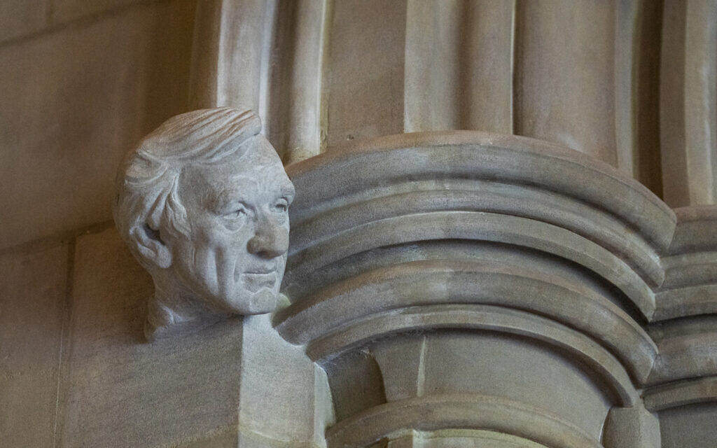 The installed bust of Elie Wiesel on the Human Rights Porch in the National Cathedral in Washington, DC. (Courtesy National Cathedral)