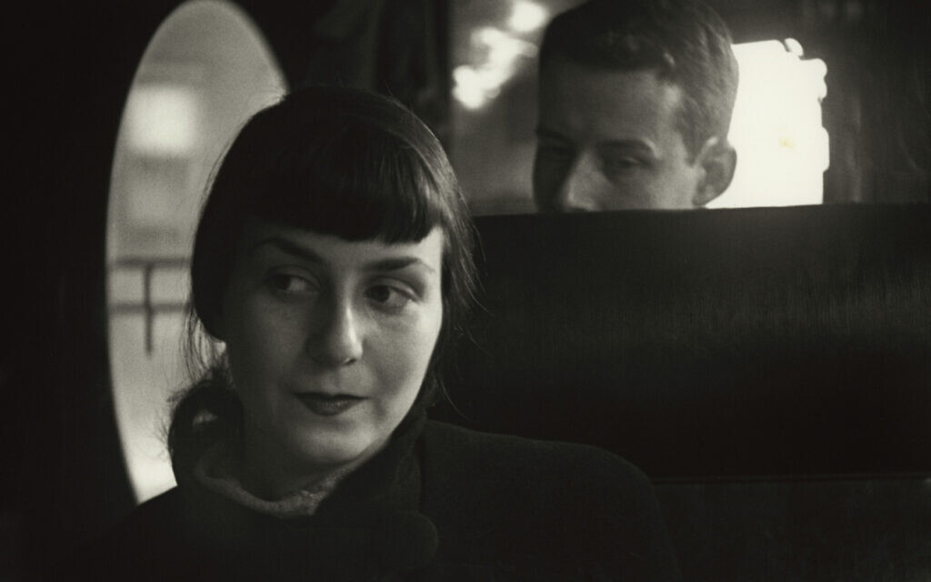 'Dick and Adele,' by Saul Leiter, circa 1947, printed 2005. (Saul Leiter Foundation/ courtesy Howard Greenberg Gallery/ The Jewish Museum)