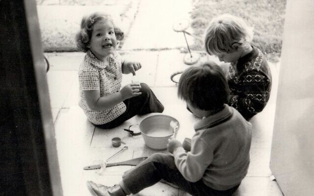 Ronit Plank (left) with other children at Kibbutz Lahav, Israel, 1975. (Courtesy)