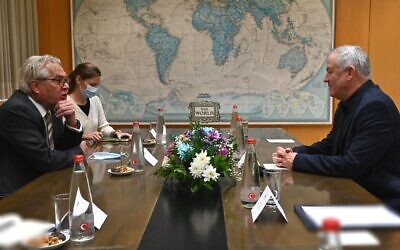 Defense Minister Benny Gantz (R) meets with United Nations Special Coordinator for the Middle East Peace Process Tor Wennesland on April 26, 2021. (Ariel Hermoni/Defense Ministry)