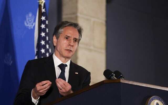 US Secretary of State Antony Blinken addresses the media in Jerusalem on May 25, 2021. (RONEN ZVULUN / POOL / AFP) US Secretary of State Antony Blinken addresses the media in Jerusalem on May 25, 2021. (RONEN ZVULUN / POOL / AFP)