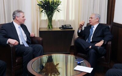 Rep. Robert Wexler (D-Fla.) and Prime Minister Benjamin Netanyahu meet in Israel in July 2009. (Government Press Office via JTA)