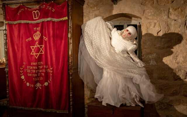 From the original play, 'A Wedding in Time of Plague' at Hansen House in Jerusalem; the play will be performed throughout the summer (Jessica Steinberg/Times of Israel)