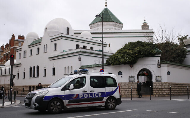 Illustrative: A police car drives past the Grand Mosque in Paris, Friday, March 15, 2019. (AP Photo/Francois Mori) Illustrative: A police car drives past the Grand Mosque in Paris, Friday, March 15, 2019. (AP Photo/Francois Mori)