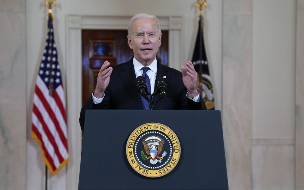 US President Joe Biden speaks about a ceasefire between Israel and Hamas, in the Cross Hall of the White House, May 20, 2021, in Washington. (AP Photo/Evan Vucci)