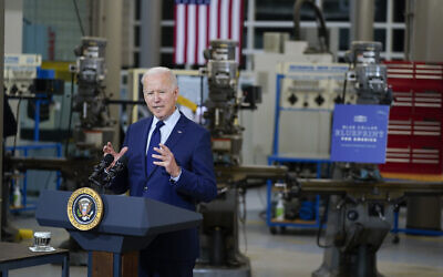 US President Joe Biden delivers remarks on the economy at the Cuyahoga Community College Metropolitan Campus, May 27, 2021, in Cleveland. (AP Photo/Evan Vucci)