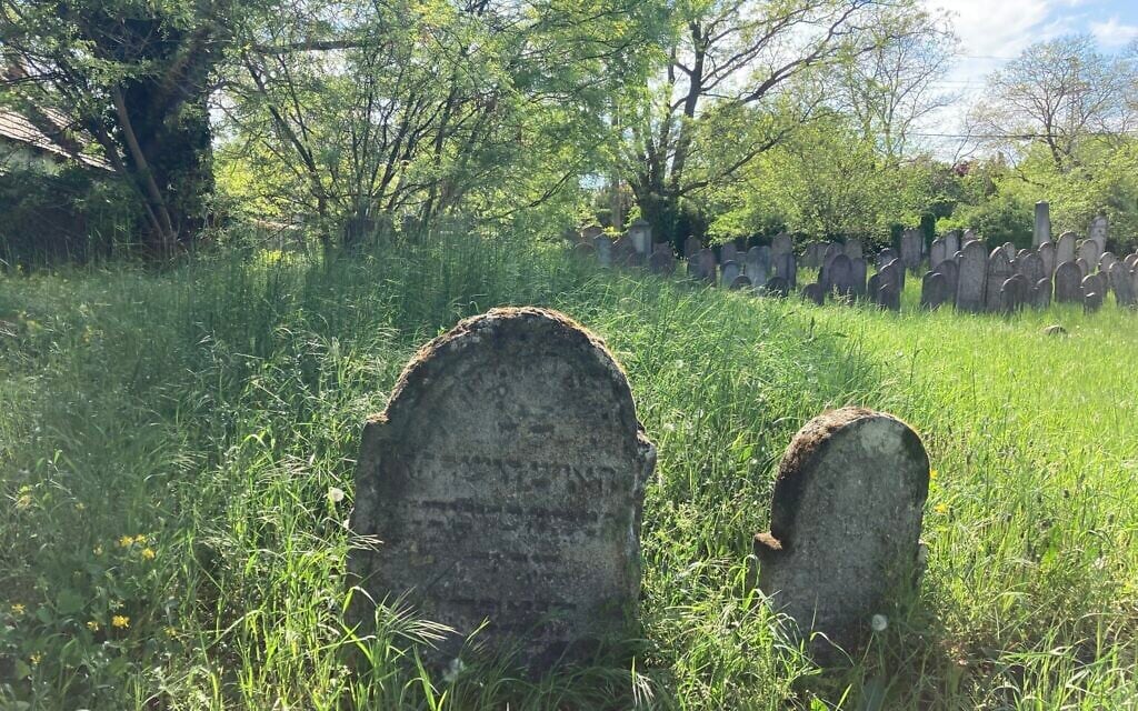 The ancient Jewish cemetery in Nagyteteny, May 11, 2021. (Yaakov Schwartz/ Times of Israel)