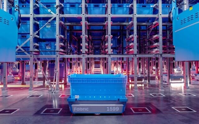 An illustration of Fabric's, formerly CommonSense Robotics, micro-fulfillment centers (Courtesy