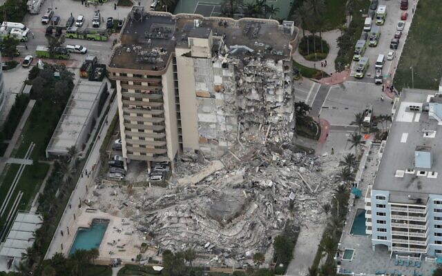 Part of the 12-story oceanfront Champlain Towers South Condo that collapsed early June 24, 2021 in Surfside, Florida. (Amy Beth Bennett/South Florida Sun-Sentinel via AP) Part of the 12-story oceanfront Champlain Towers South Condo that collapsed early June 24, 2021 in Surfside, Florida. (Amy Beth Bennett/South Florida Sun-Sentinel via AP)