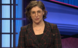 Mayim Bialik in her 'Jeopardy!' debut, May 31, 2021. (Screenshot from ABC)