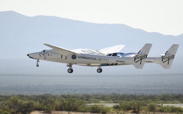 The Virgin Galactic SpaceShipTwo space plane Unity flies at Spaceport America, near Truth and Consequences, New Mexico, July 11, 2021, before traveling to the cosmos. (Patrick T. Fallon/AFP) The Virgin Galactic SpaceShipTwo space plane Unity flies at Spaceport America, near Truth and Consequences, New Mexico, July 11, 2021, before traveling to the cosmos. (Patrick T. Fallon/AFP)