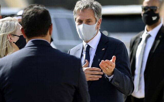 US Secretary of State Antony Blinken (C) speaks with officials before he boards his plane on his return to the United States from Kuwait International Airport in Kuwait City, on July 29, 2021. (Jonathan Ernst/Pool/ AFP) US Secretary of State Antony Blinken (C) speaks with officials before he boards his plane on his return to the United States from Kuwait International Airport in Kuwait City, on July 29, 2021. (Jonathan Ernst/Pool/ AFP)