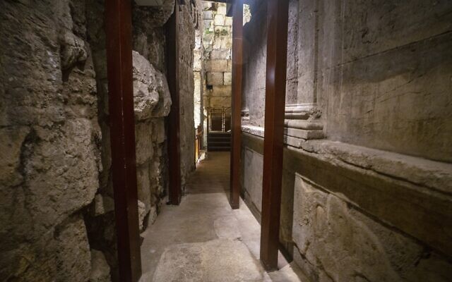 Remains of the magnificent 2000-year-old building recently excavated and due to be opened to the public as part of the Western Wall Tunnels Tour in Jerusalem's Old City. (Yaniv Berman/Israel Antiquities Authority)
