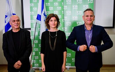 Meretz leader Nitzan Horowitz with MK Tamar Zandberg and Meretz party member Esawi Frej during a press conference in Tel Aviv on January 4, 2021.  (Avshalom Sassoni/Flash90)
