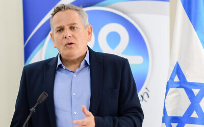 Health Minister Nitzan Horowitz, who leads the Meretz party, seen during a visit at the Abarbanel Mental Health Medical Center, on June 22, 2021. (Avshalom Sassoni/FLASH90)