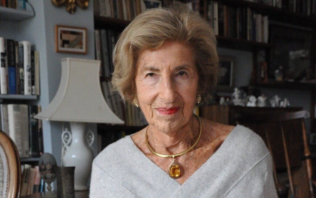 Journalist and author Hella Pick. (Bea Lewkowicz/ Association for Jewish Refugees)