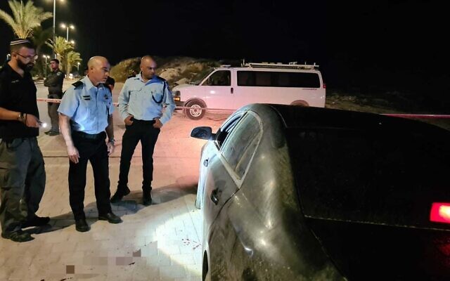 The scene where a man was shot dead in Hura, July 16, 2020 (Israel Police) The scene where a man was shot dead in Hura, July 16, 2020 (Israel Police)