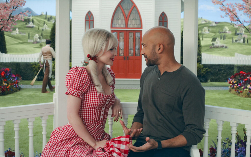 Dove Cameron and Keegan-Michael Key in 'Schmigadoon!' Episode 3. (Courtesy Apple TV+)
