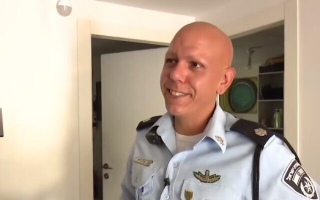 Police officer Barak Daddon speaks to Channel 13 news (video screenshot)