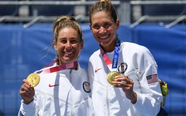 American Jewish athlete Alix Klineman wins beach volleyball gold