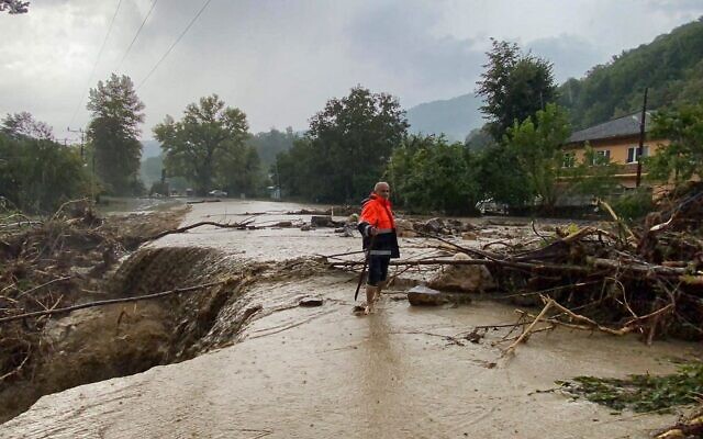 An aerial view shows a destroyed in a flooded area following heavy rainfalls near Kastamonu, on August 11, 2021. (Demiroren News Agency (DHA) / AFP) An aerial view shows a destroyed in a flooded area following heavy rainfalls near Kastamonu, on August 11, 2021. (Demiroren News Agency (DHA) / AFP)