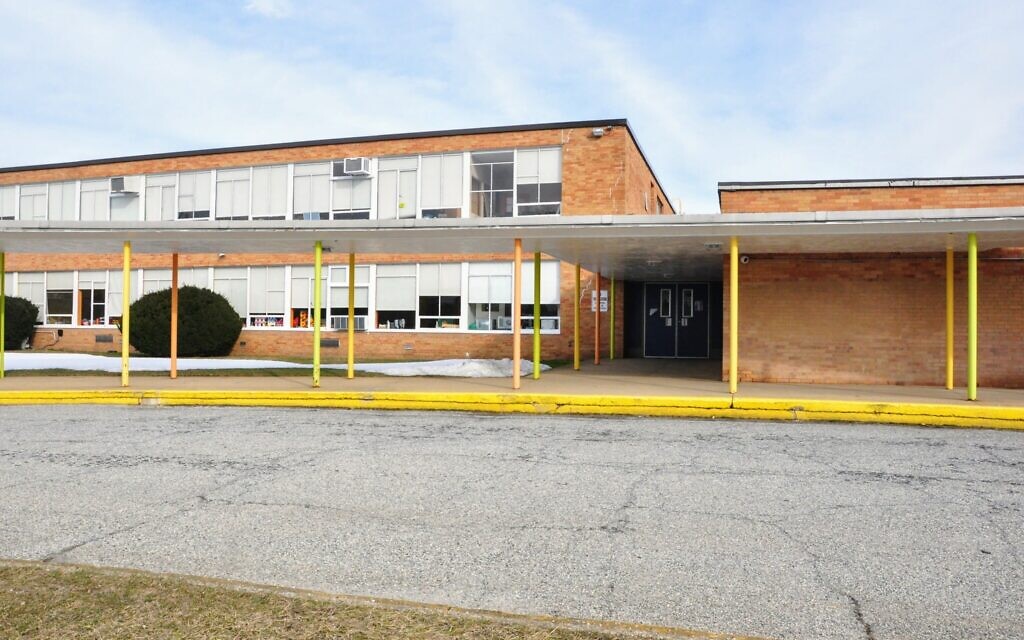 The Mercaz Academy will operate a Jewish day school in what had been the elementary school campus of the Hebrew Academy of Nassau County in Plainview, Long Island. (Mercaz Academy/ via JTA) The Mercaz Academy will operate a Jewish day school in what had been the elementary school campus of the Hebrew Academy of Nassau County in Plainview, Long Island. (Mercaz Academy/ via JTA)