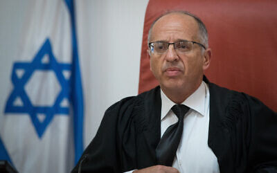 Supreme Court Justice Noam Sohlberg who is presiding over the petitions against the state regarding the illegal Palestinian encampment of Khan al-Ahmar in the West Bank, in a Supreme Court hearing, March 27, 2019. (Yonatan Sindel/Flash90)