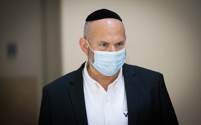 Eli Friend, manager of the gravesite of Rabbi Shimon Bar Yochai, arrives to testify before the Meron Disaster Inquiry Committee, in Jerusalem, on August 24, 2021. (Yonatan Sindel/Flash90) Eli Friend, manager of the gravesite of Rabbi Shimon Bar Yochai, arrives to testify before the Meron Disaster Inquiry Committee, in Jerusalem, on August 24, 2021. (Yonatan Sindel/Flash90)